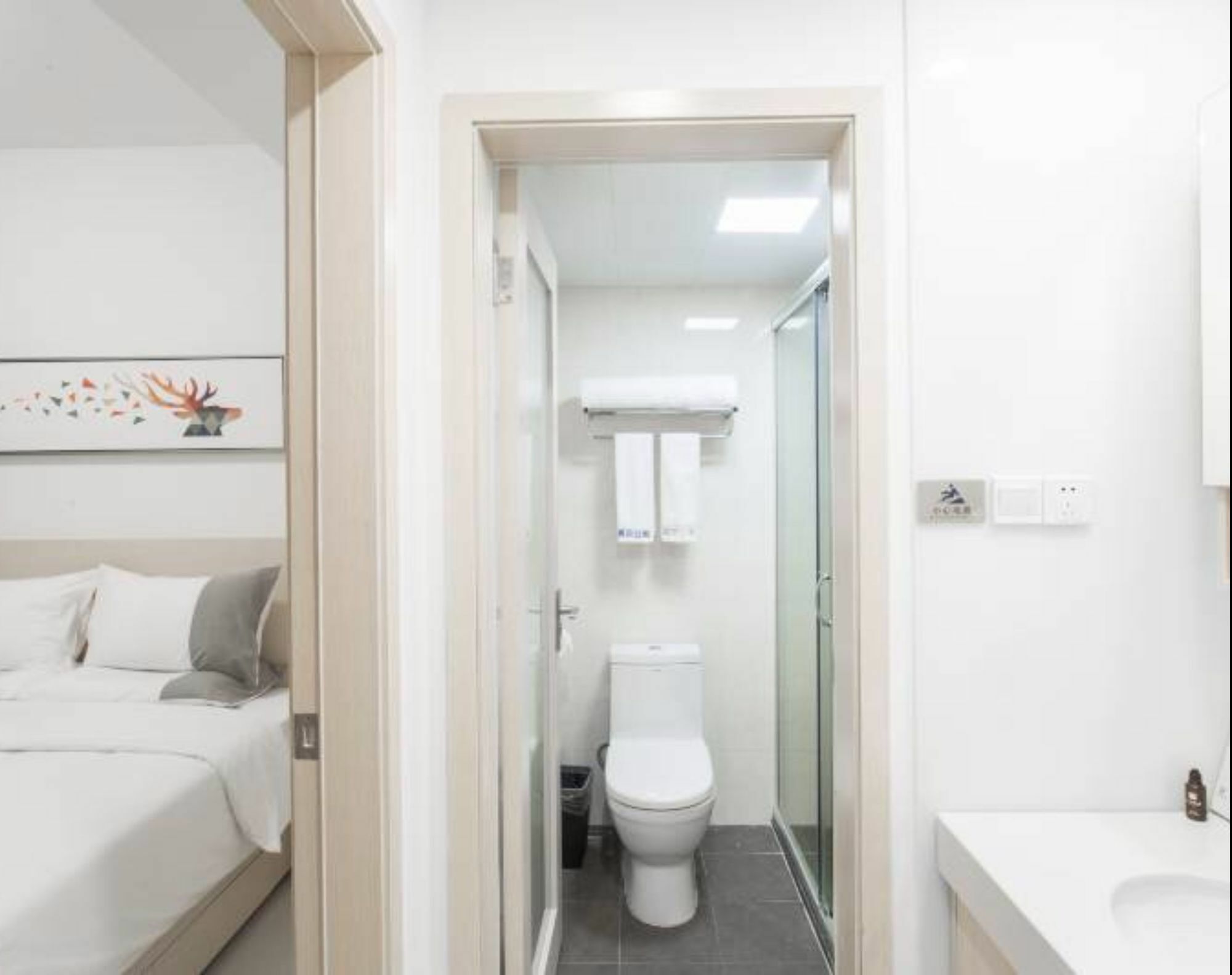 Cimc Apartment Dongguan  Bagian luar foto